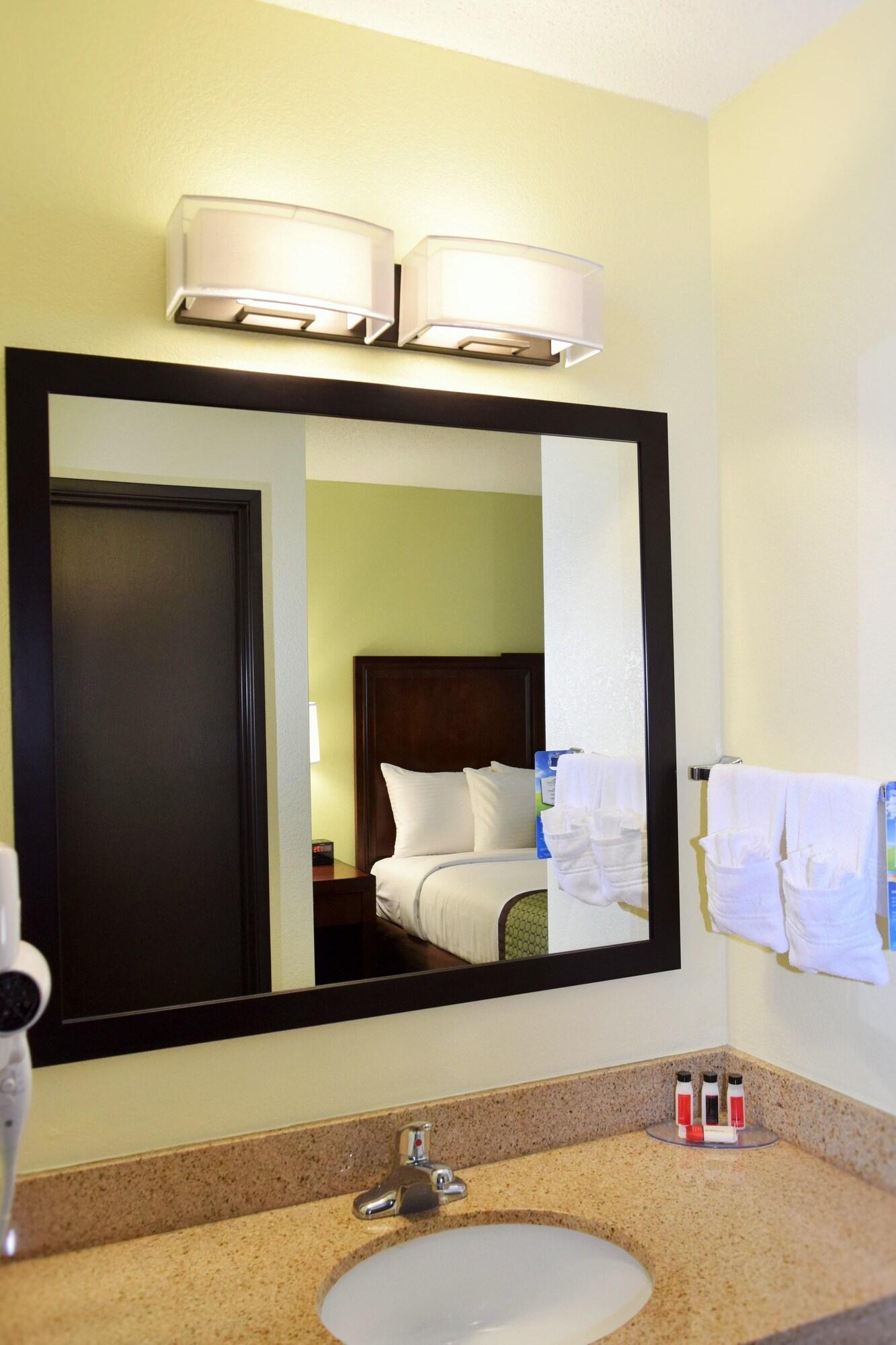 Baymont By Wyndham Pierre Hotel Ngoại thất bức ảnh